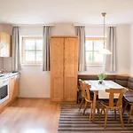 Haus Bliem Apartment *
